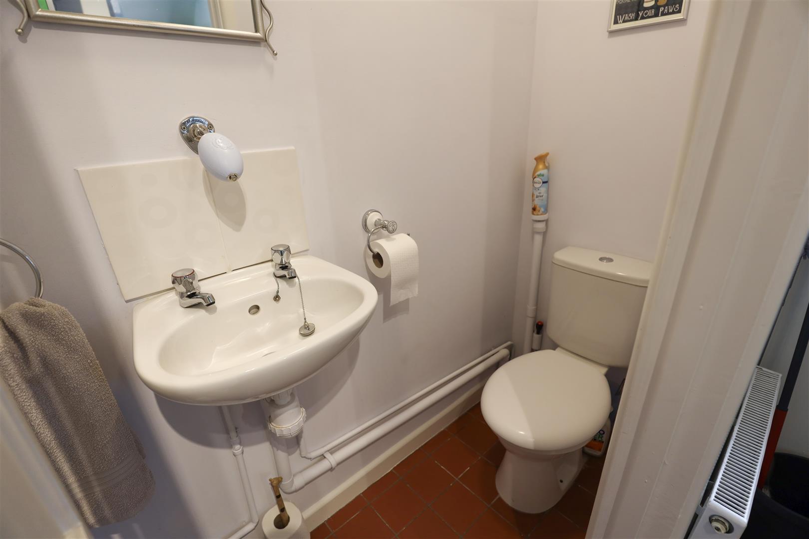 10 Ewenny Road, Wick, Nr Cowbridge, Vale of Glamorgan, CF71 7QA